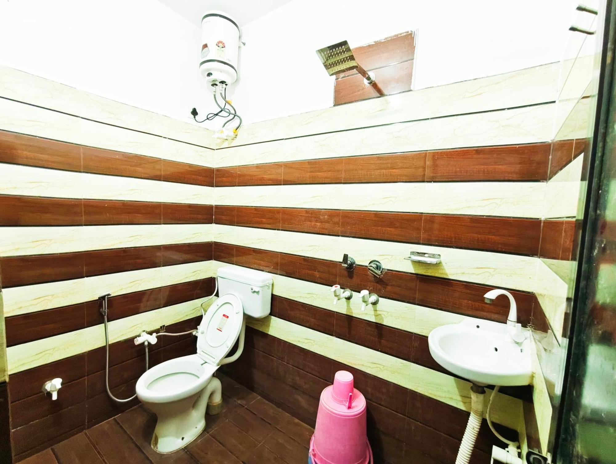 Maa Janki - Walking Distance From Ram Mandir Homestay Ayodhya